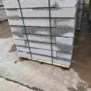 娄底芙蓉白路牙石，马路牙子