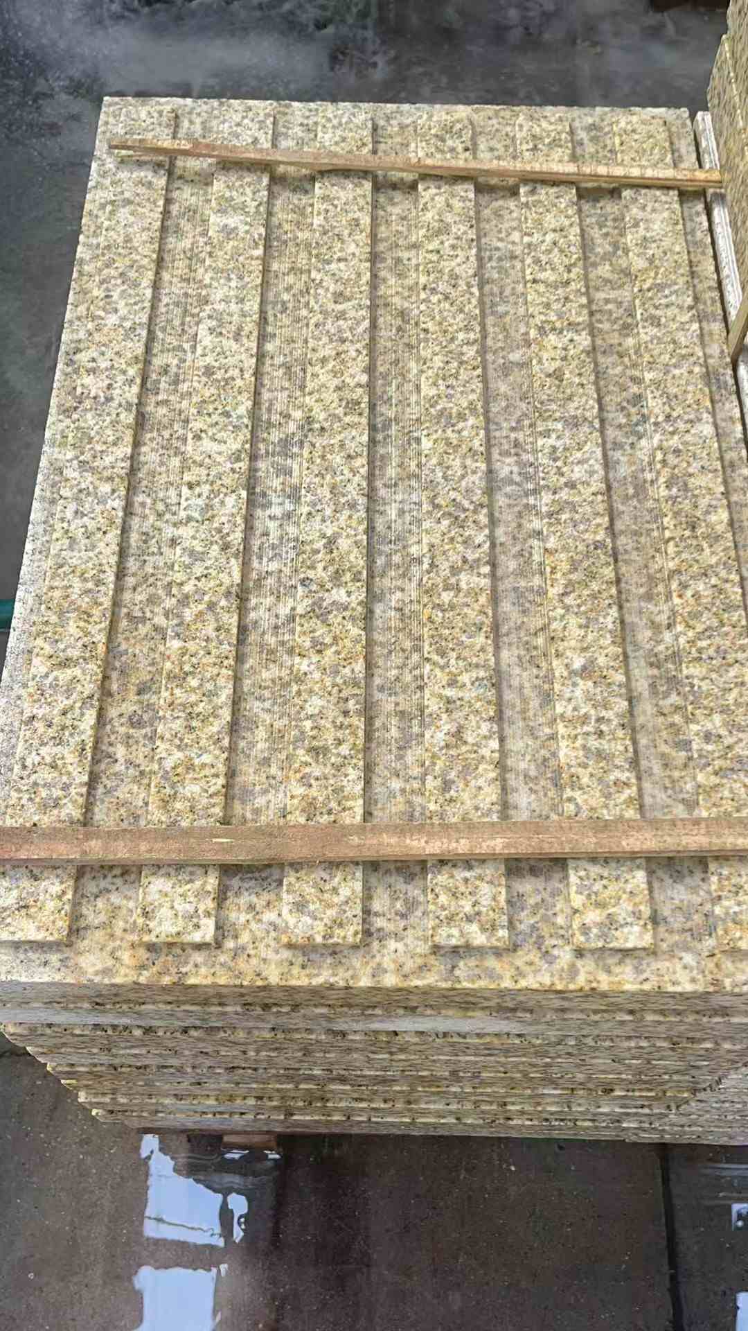 娄底黄金麻盲道 石材盲道