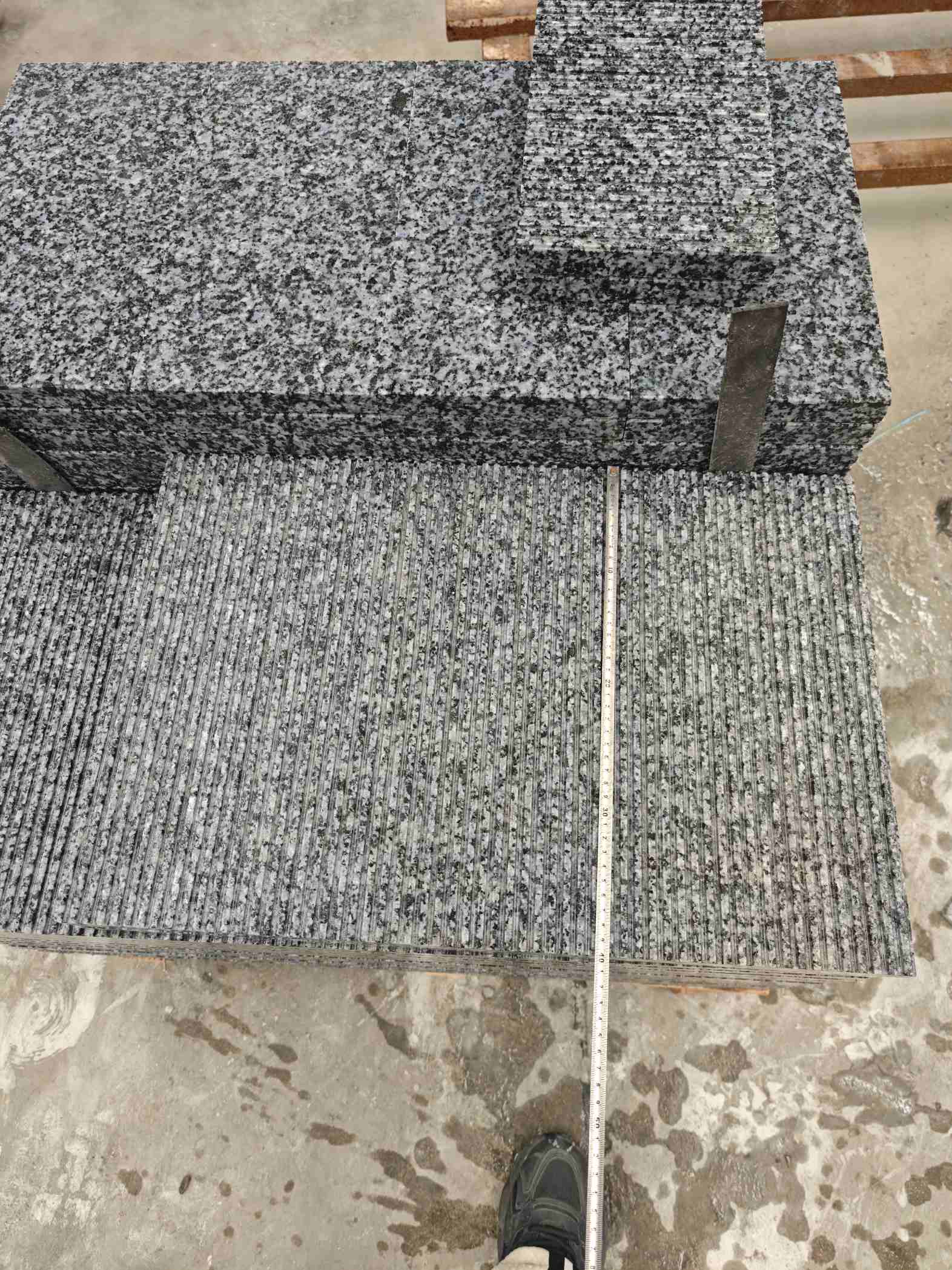 娄底芝麻黑拉丝面