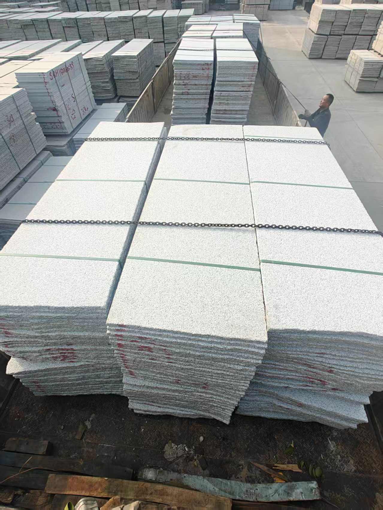 娄底芝麻白毛板，石材毛板